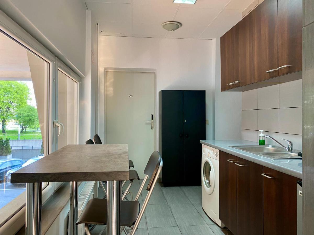 Aparthotel Superjednostka קטוביץ מראה חיצוני תמונה